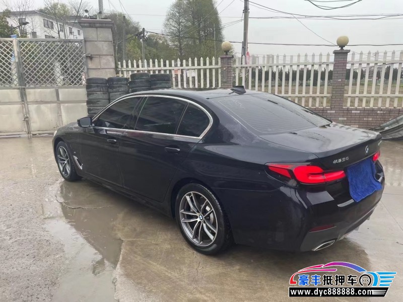 21年宝马5系轿车抵押车出售