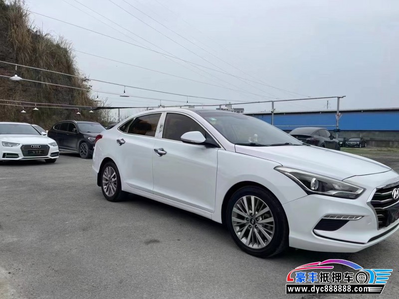 17年现代名图轿车抵押车出售