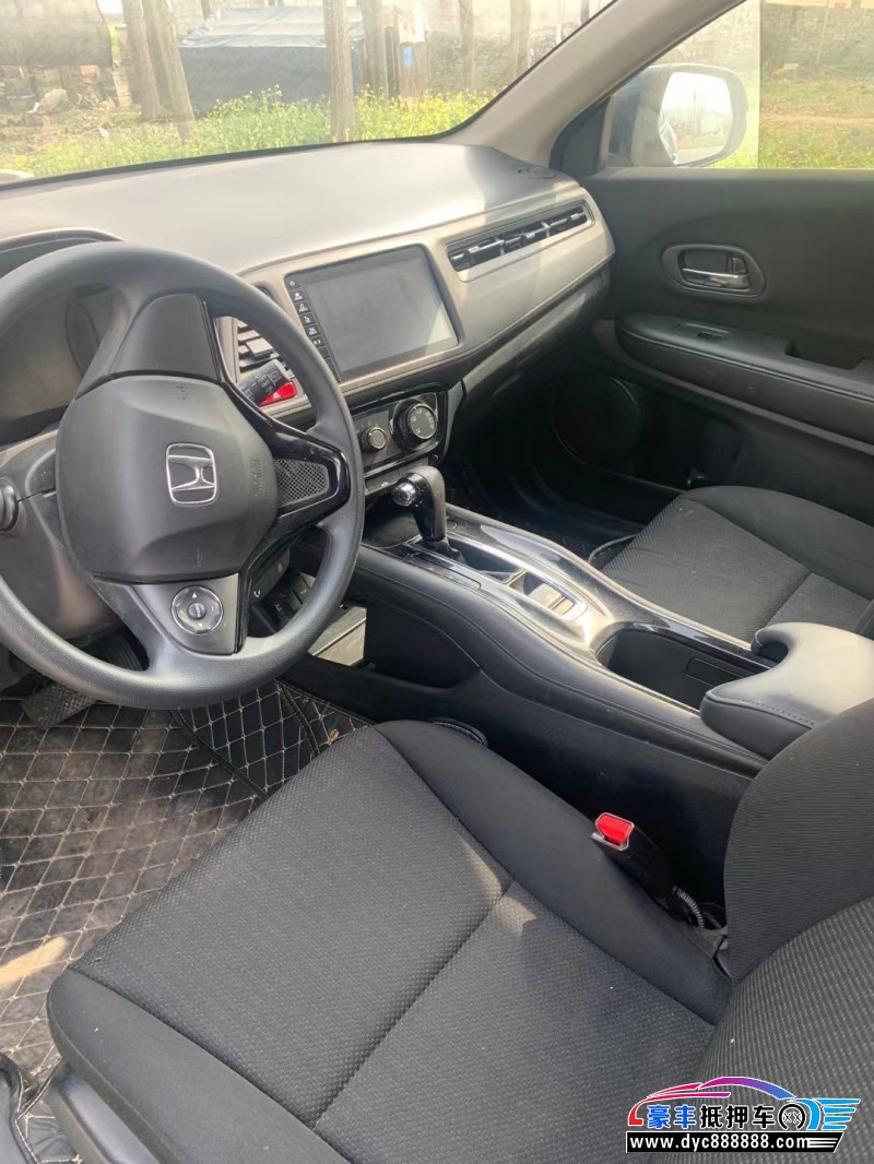 17年本田缤智轿车抵押车出售