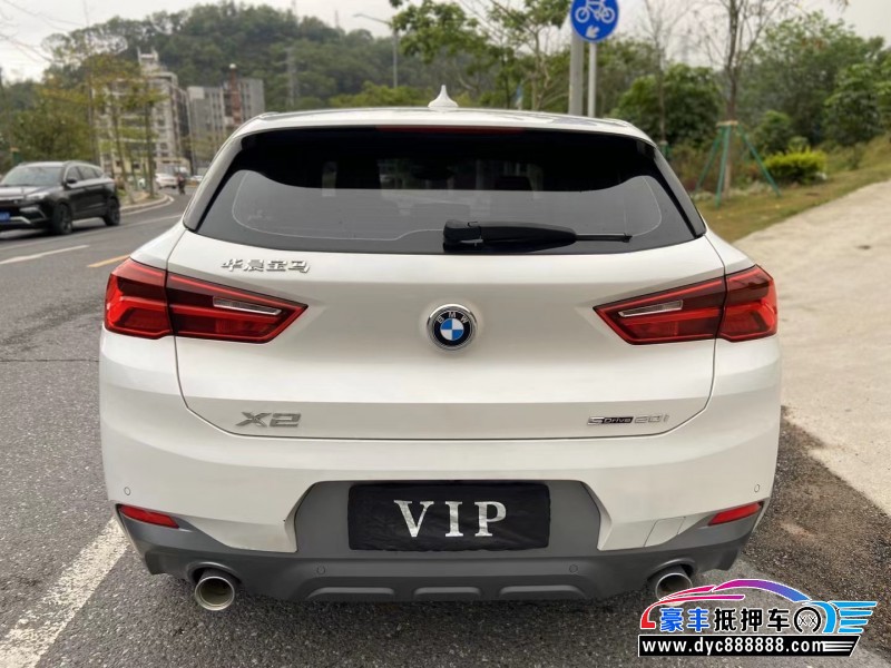 20年宝马X2轿车抵押车出售