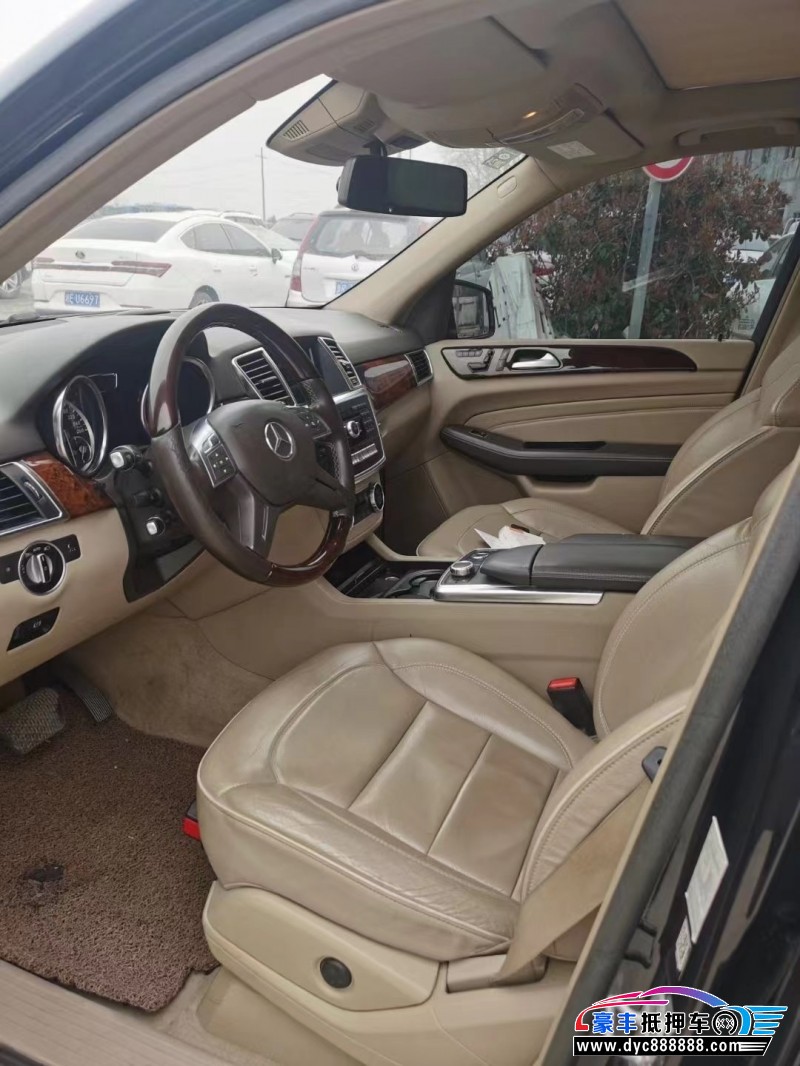 14年奔驰MLSUV抵押车出售