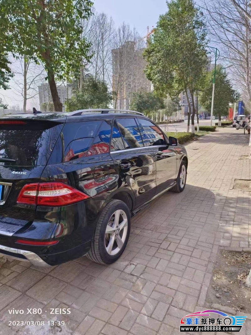 14年奔驰ML轿车抵押车出售