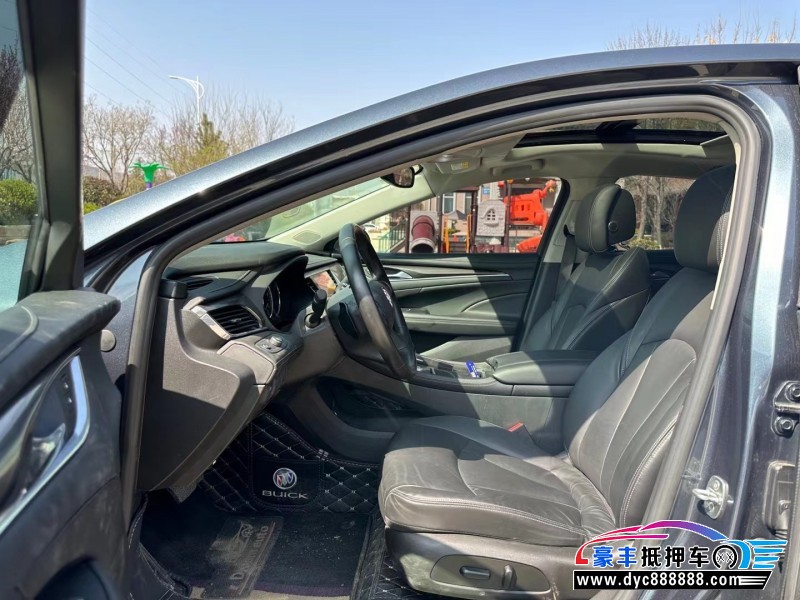 19年别克君越轿车抵押车出售