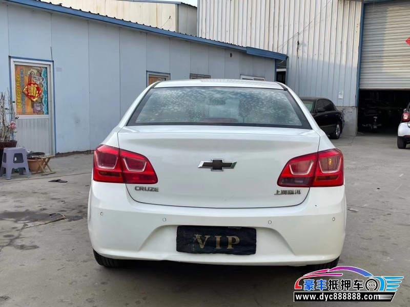 15年雪佛兰科鲁兹轿车抵押车出售