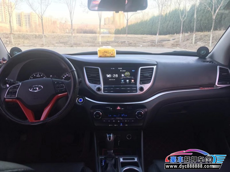 15年现代途胜SUV抵押车出售