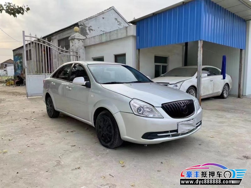 16年别克凯越轿车抵押车出售