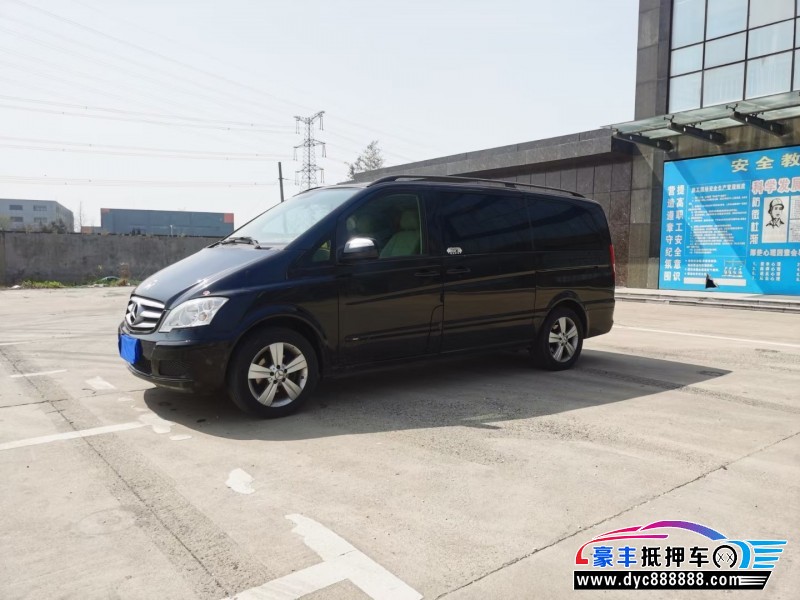 13年奔驰唯雅诺SUV抵押车出售