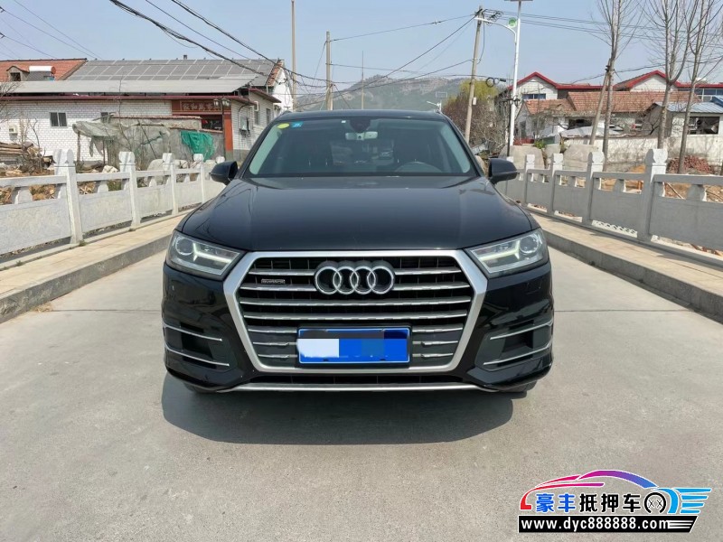 16年奥迪Q7轿车抵押车出售
