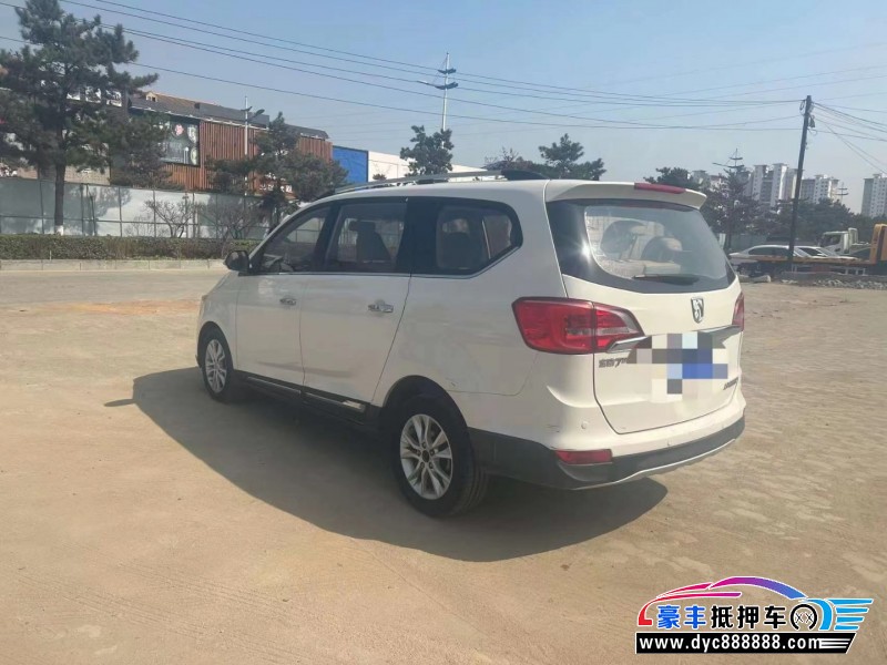 16年宝骏730SUV抵押车出售