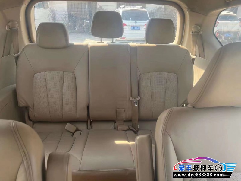 16年宝骏730SUV抵押车出售