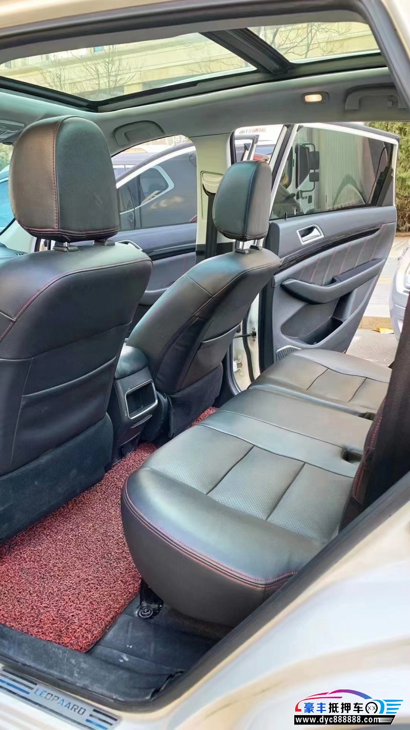 18年猎豹汽车CS10轿车抵押车出售