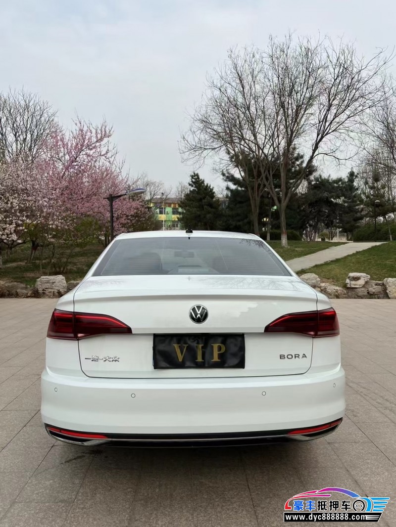 22年大众宝来轿车抵押车出售