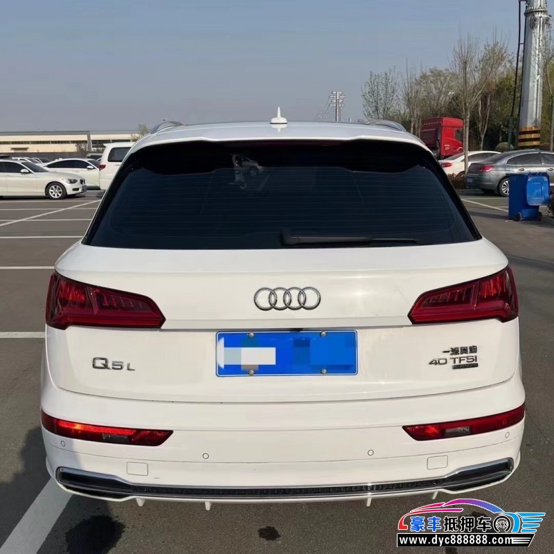 21年奥迪Q5轿车抵押车出售