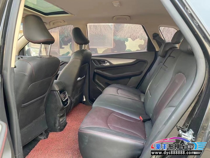 16年宝骏560SUV抵押车出售