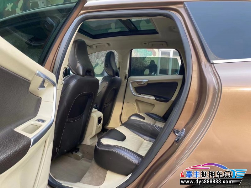 11年沃尔沃XC60SUV抵押车出售