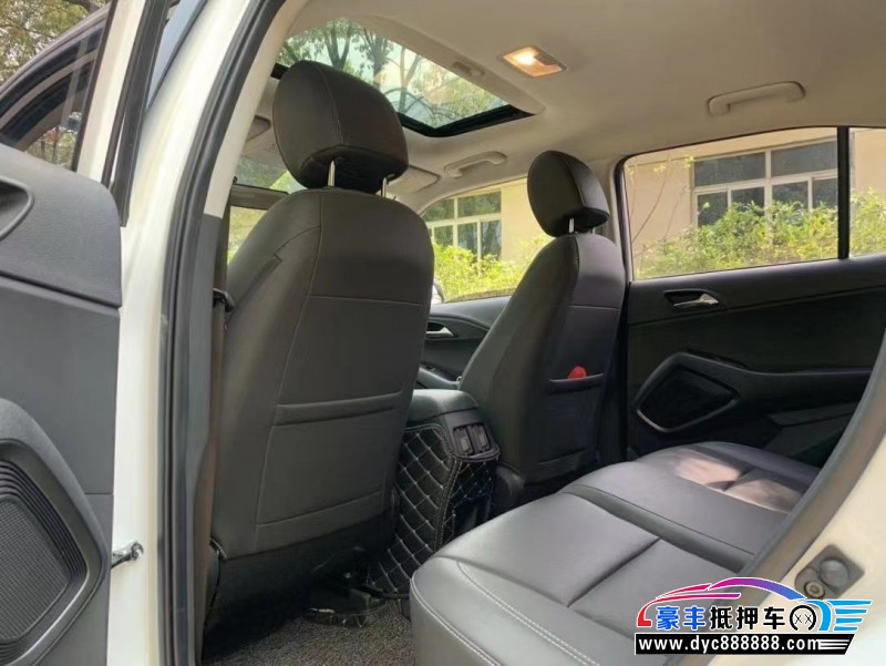 22年现代ix35SUV抵押车出售