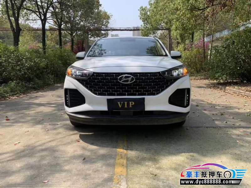 22年现代ix35SUV抵押车出售