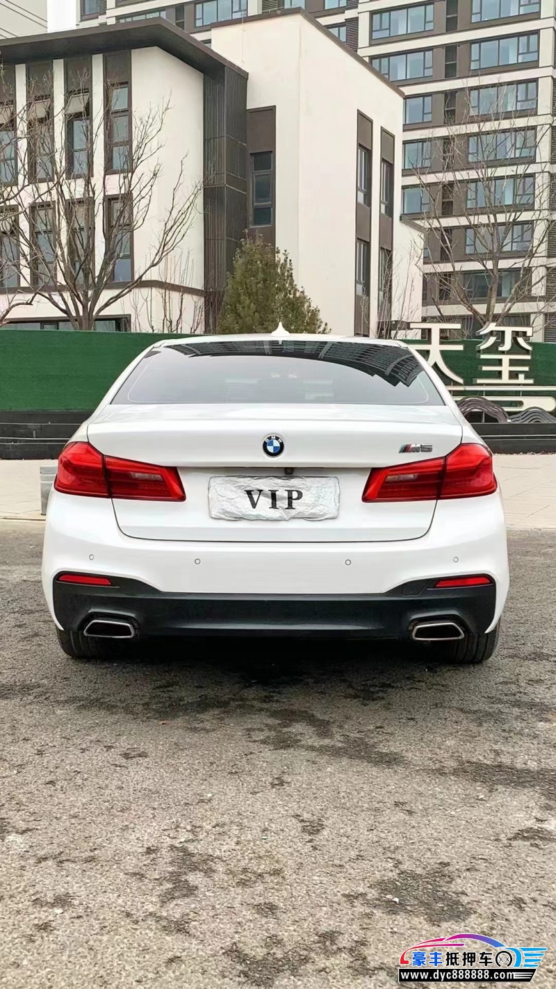 20年宝马5系轿车抵押车出售