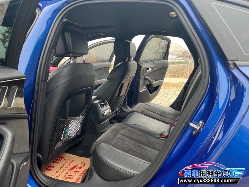 17年奥迪S6轿车抵押车出售