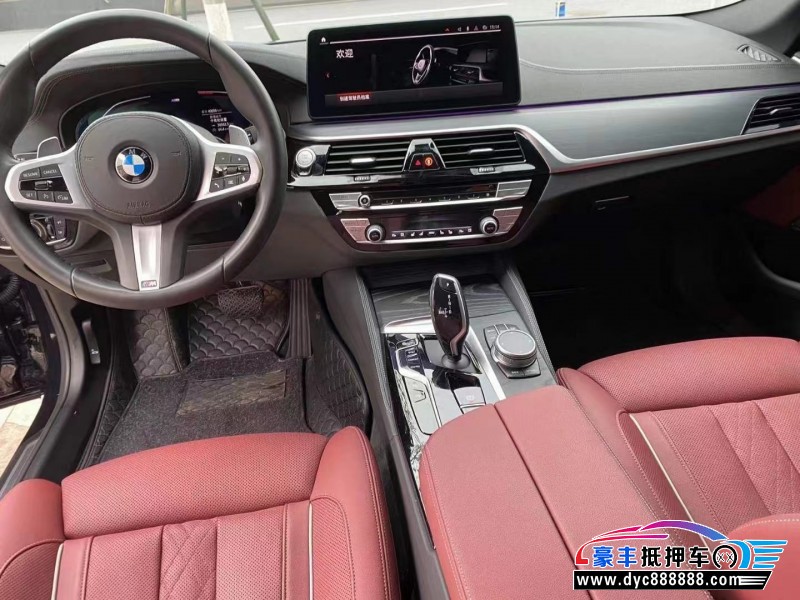 22年宝马5系轿车抵押车出售