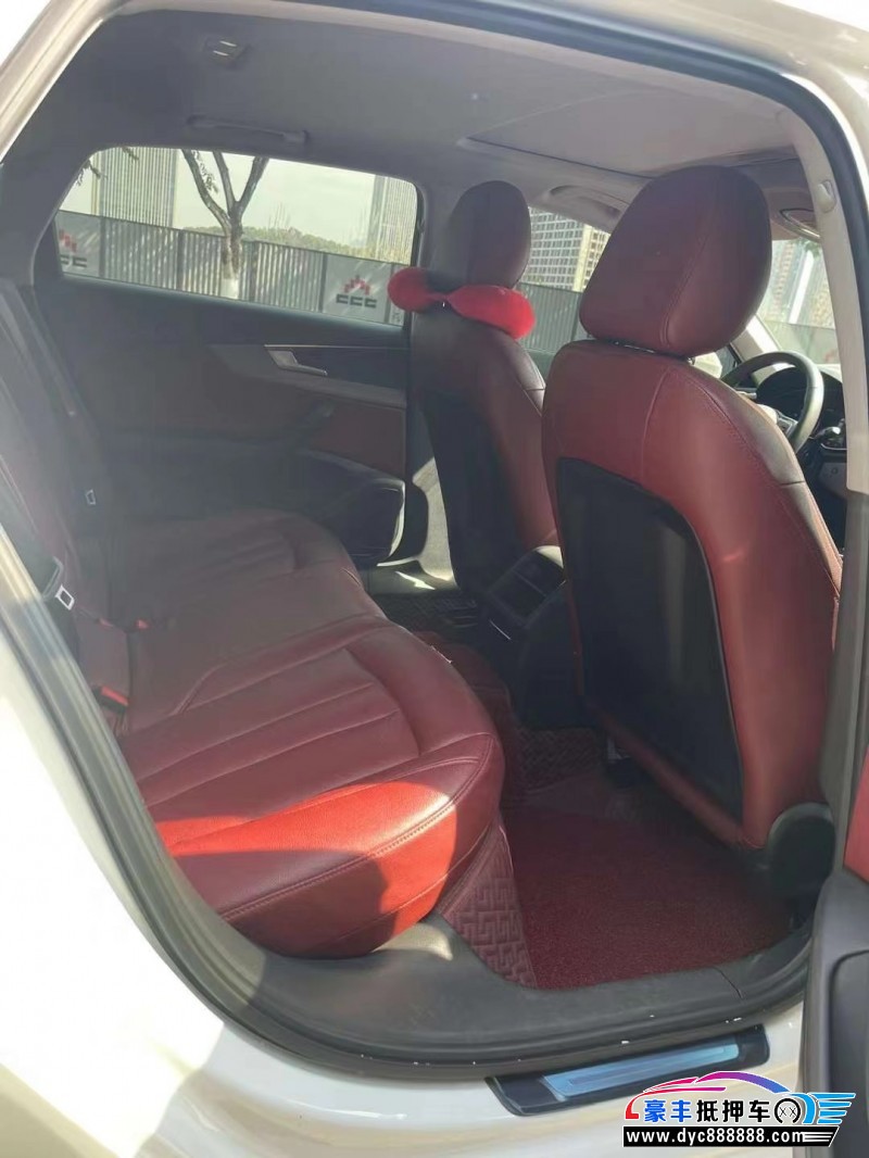 20年奥迪A4轿车抵押车出售