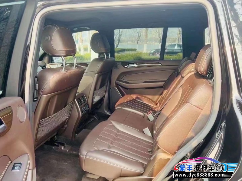 18年奔驰GLSSUV抵押车出售