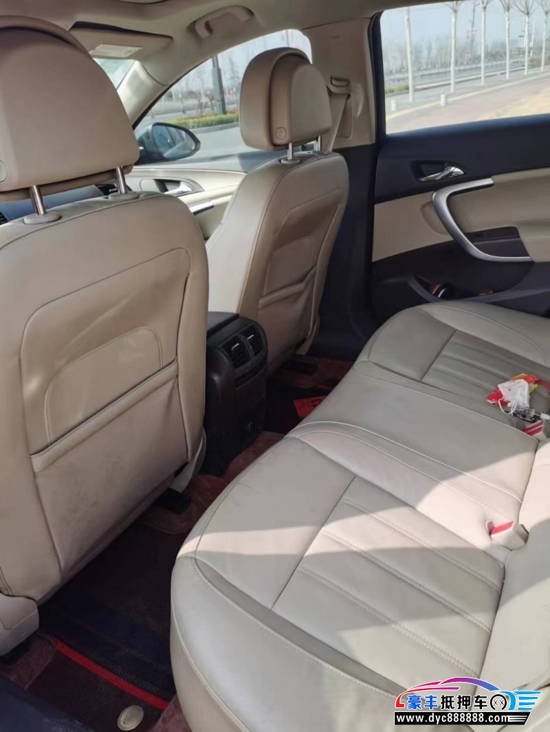 12年别克君威轿车抵押车出售