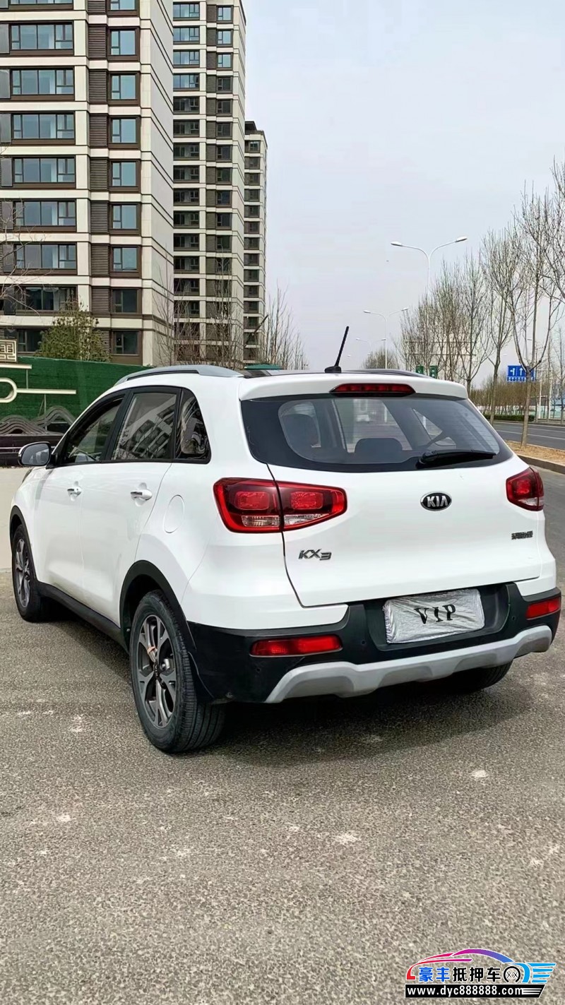 16年起亚KX3轿车抵押车出售