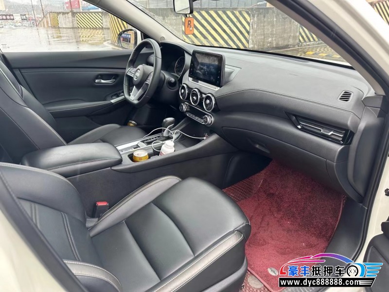 22年日产轩逸轿车抵押车出售