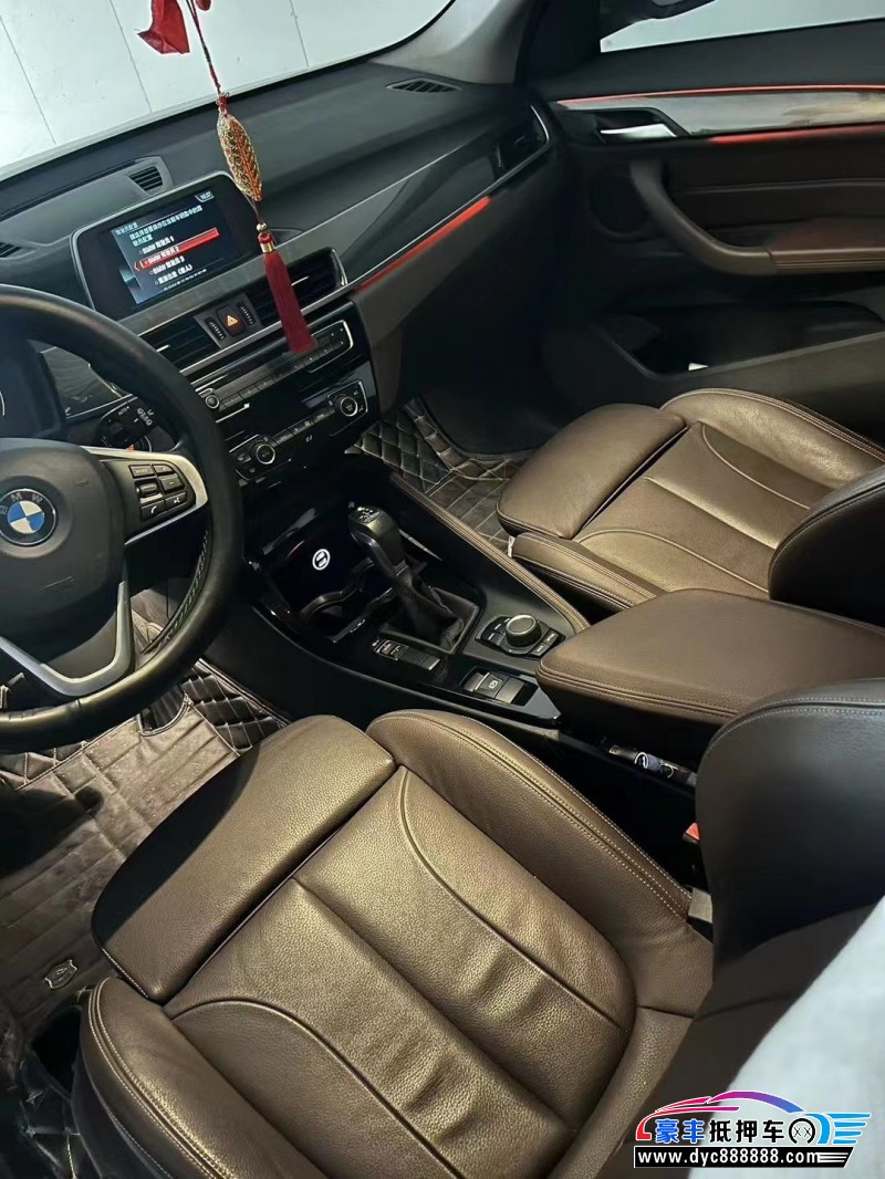 19年宝马X1SUV抵押车出售