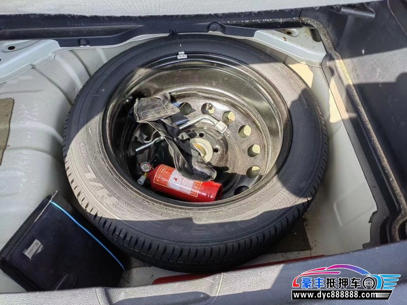 15年纳智捷U6 TURBOSUV抵押车出售