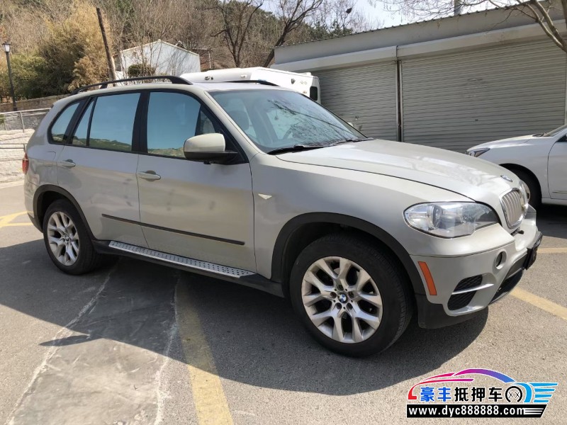 13年宝马X5轿车抵押车出售