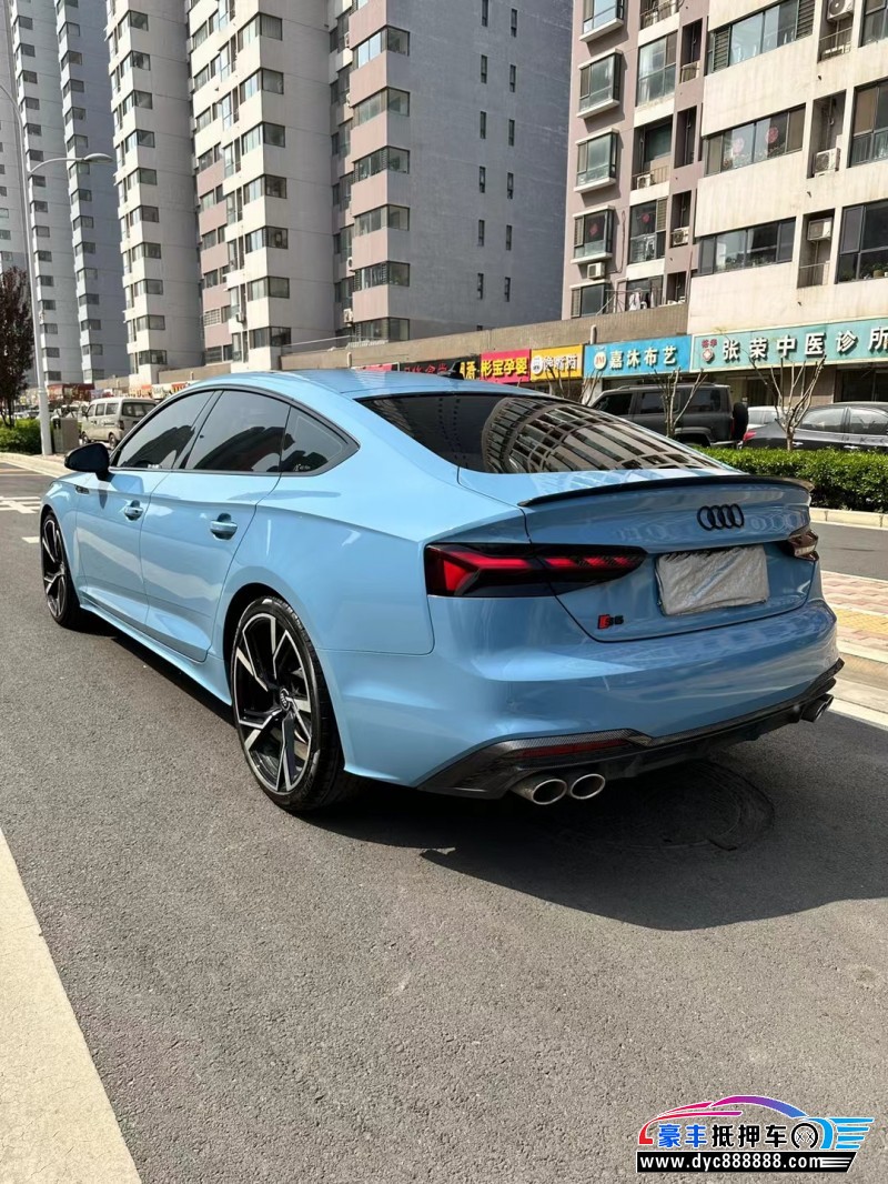 22年奥迪A5轿车抵押车出售