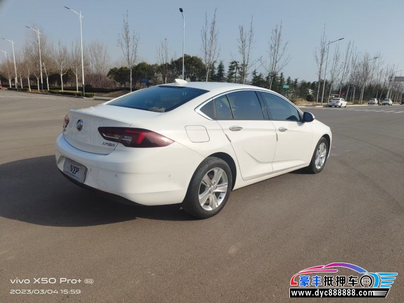 18年别克君威轿车抵押车出售