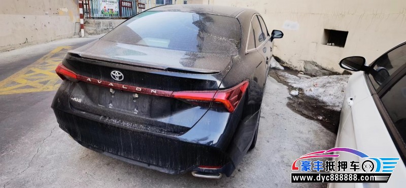 20年丰田亚洲龙轿车抵押车出售