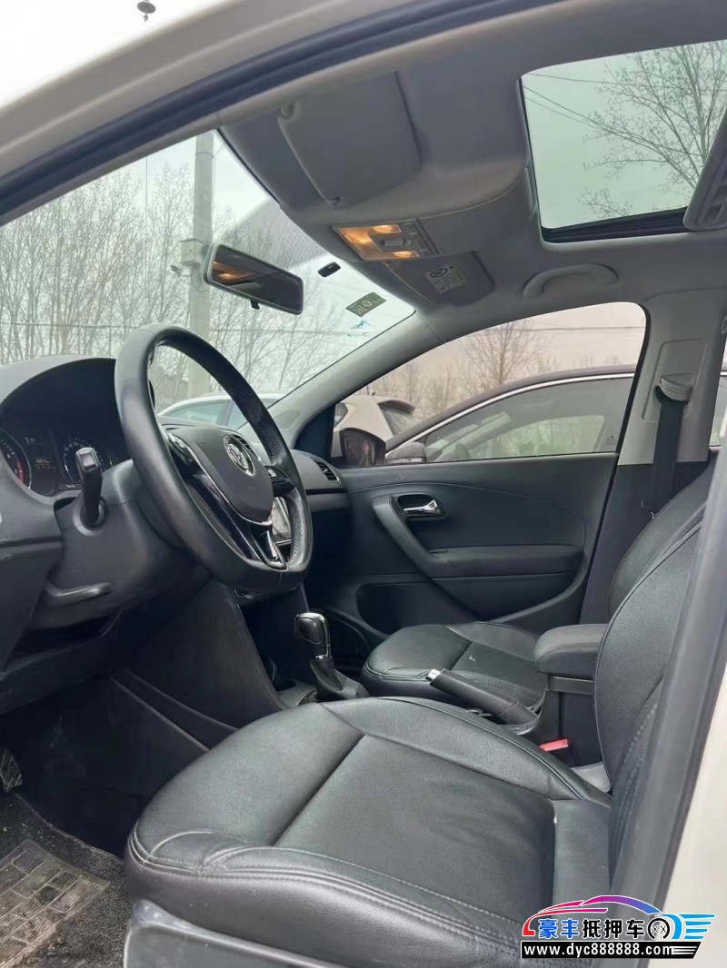 18年大众polo轿车抵押车出售