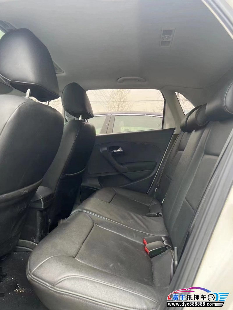 18年大众polo轿车抵押车出售