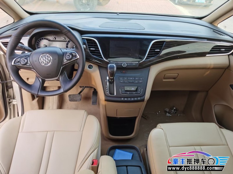 20年别克GL8SUV抵押车出售