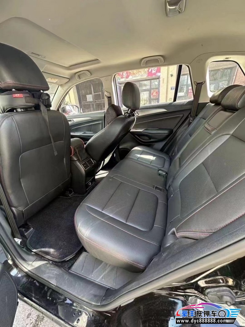 16年长安CS75轿车抵押车出售