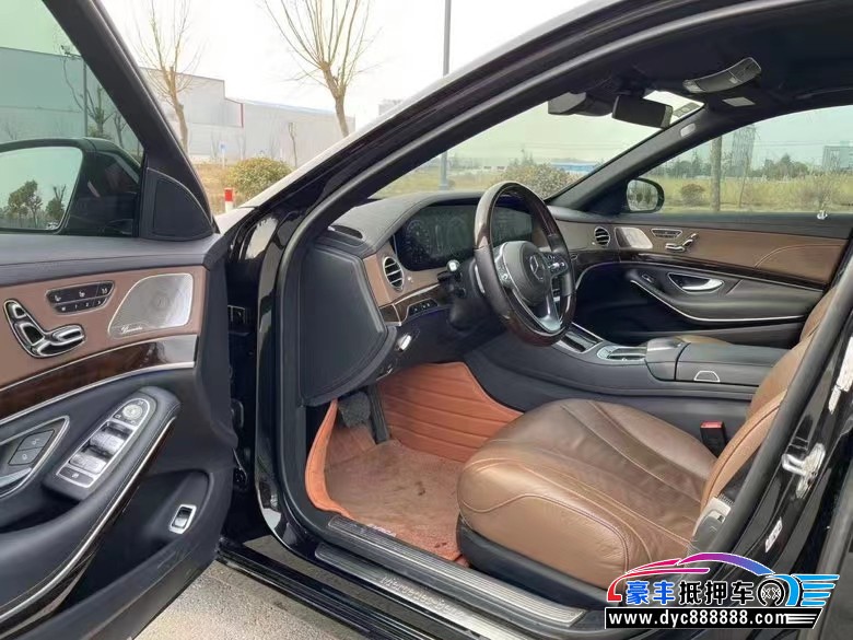 19年奔驰S轿车抵押车出售