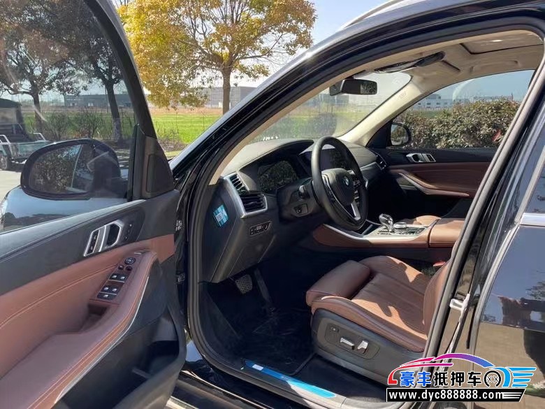 21年宝马X5SUV抵押车出售