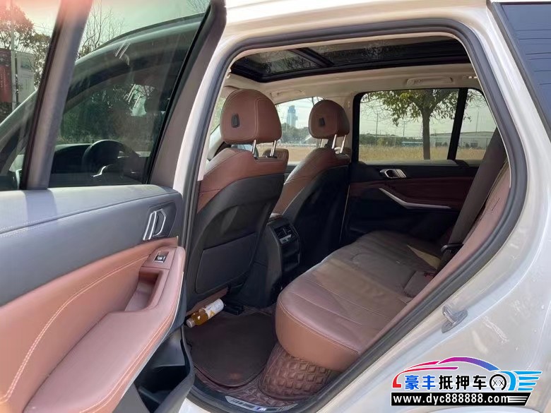 21年宝马X5SUV抵押车出售