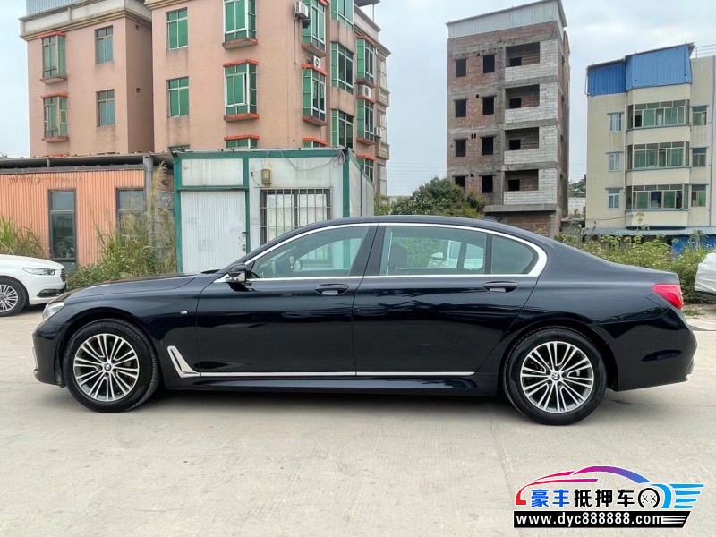 18年宝马7系轿车抵押车出售