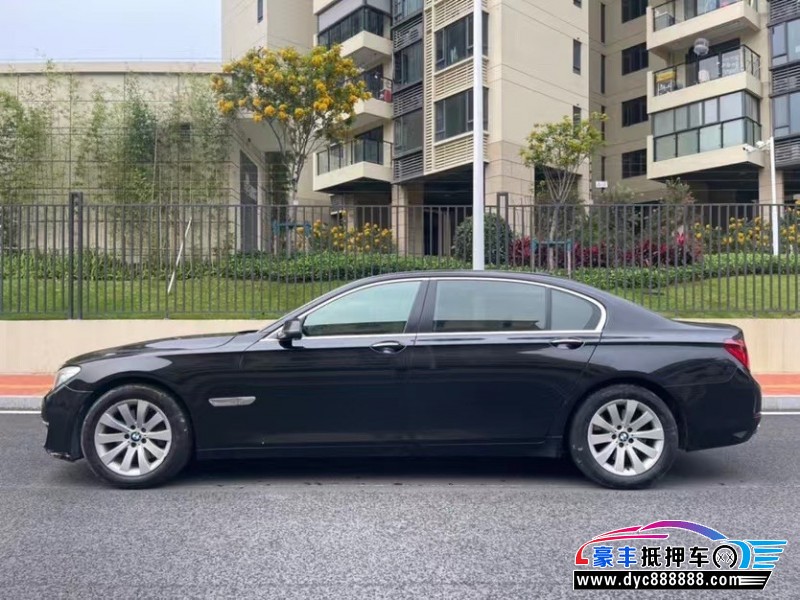 14年宝马7系轿车抵押车出售