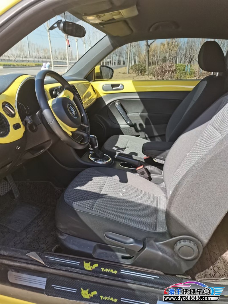 15年大众甲壳虫轿车抵押车出售