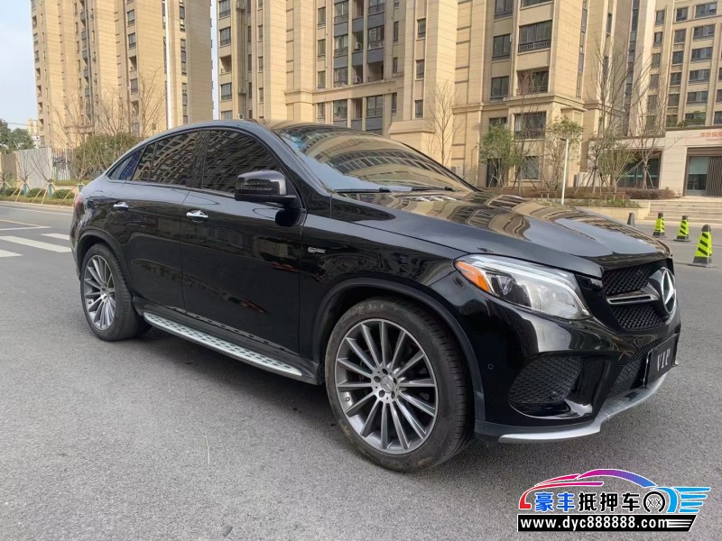 17年奔驰GLE轿车抵押车出售