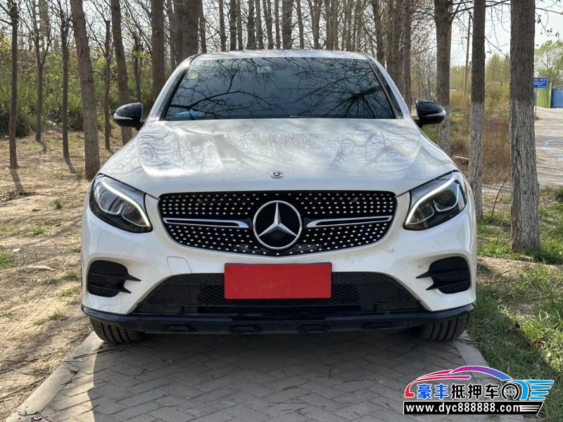 18年奔驰GLCSUV抵押车出售