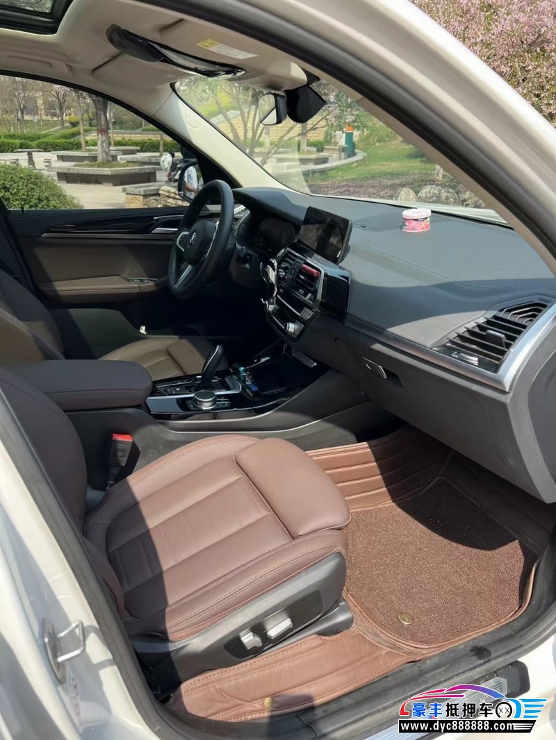 21年宝马X3轿车抵押车出售