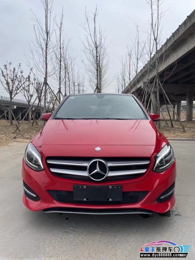 15年奔驰B级SUV抵押车出售