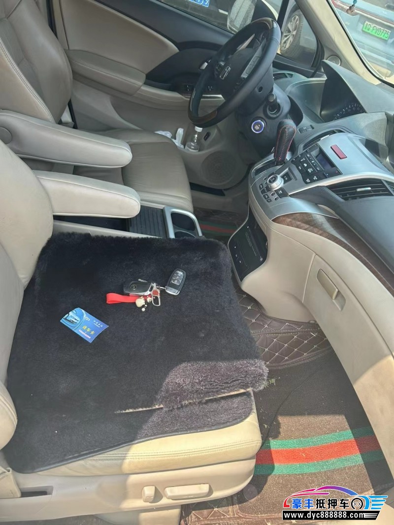 13年本田奥德赛MPV抵押车出售